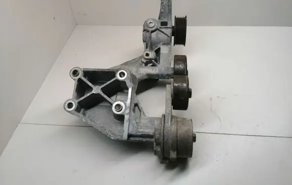 Hyundai ix35 Other engine bay part 252812F000