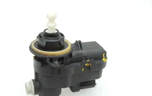 Renault Espace IV Headlight level adjustment motor 8200402521 2605600Q0A