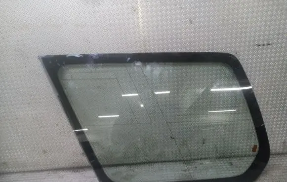Subaru Forester SG Rear side window