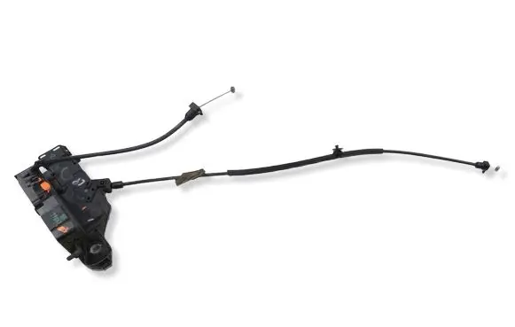 Peugeot 207 Rear door lock 24090816