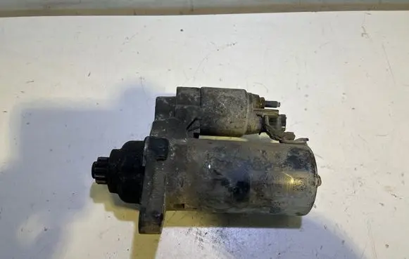 Skoda Fabia Mk2 (5J) Starter motor 02Z911023N 22012012
