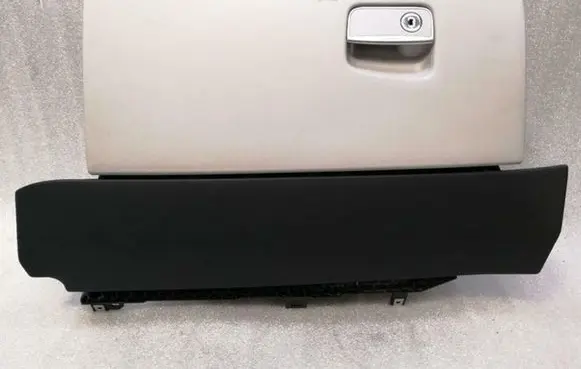 Mercedes-Benz S C217 Glove box A2176800391