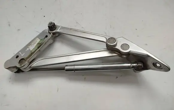 Volkswagen Phaeton Tailgate/trunk/boot hinge 3D5827301M