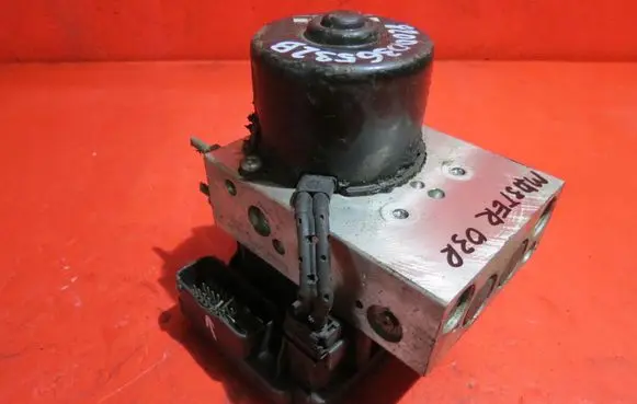 Renault Master II ABS Pump 8200036532