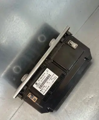 Audi A6 S6 C6 4F Climate control unit 4F1820043S 4F0910043 5HB00883306
