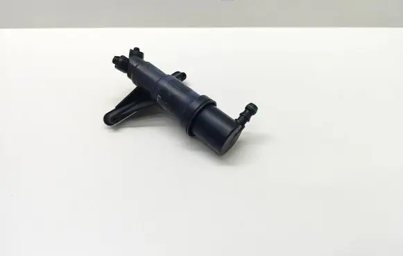 BMW 5 E60 E61 Headlight washer spray nozzle 2408052039 24080520391