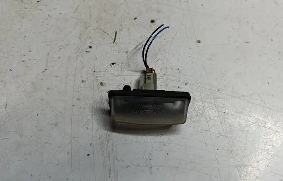 Nissan Note (E12) Number plate light H16249