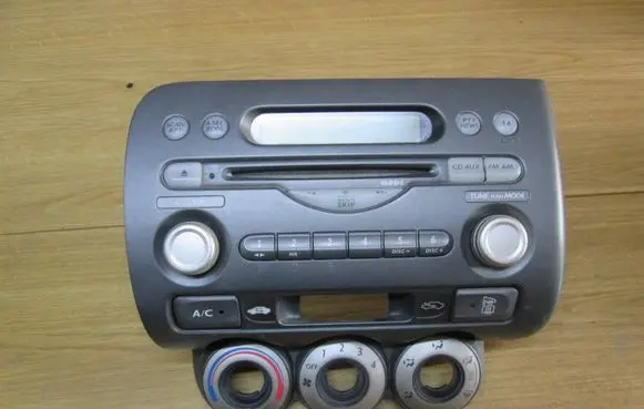 Honda Jazz Radio/CD/DVD/GPS head unit 39100SAAG132N5