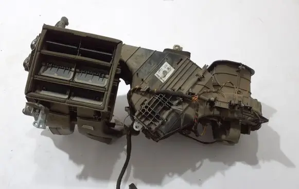 Volkswagen Amarok Interior heater climate box assembly 2H1820005M