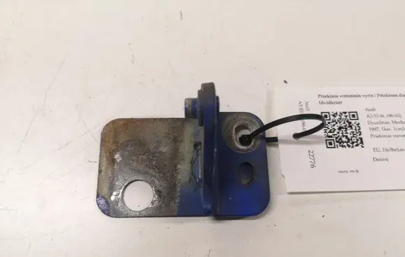Audi A3 S3 8L Front door upper hinge