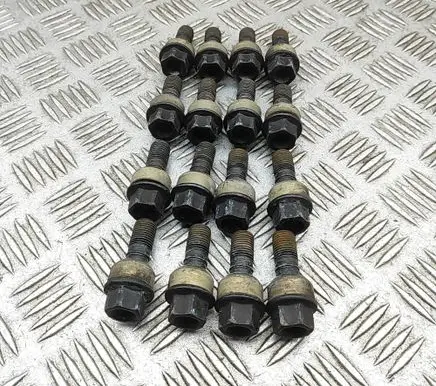 Porsche 911 991 Nuts/bolts WHT006978