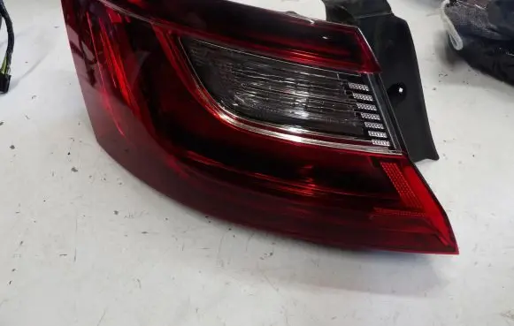 Renault Megane IV Rear/tail lights 265558986R