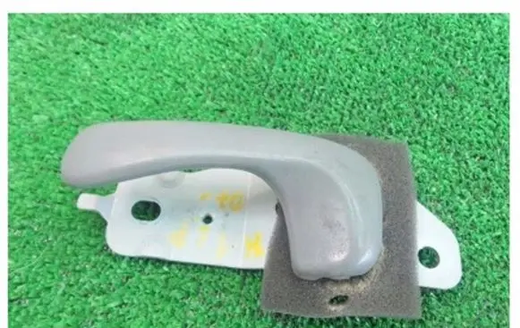 Hyundai H-1, Starex, Satellite Front door interior handle