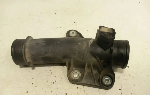 Audi A5 8T 8F Intercooler hose/pipe 8K0145673E