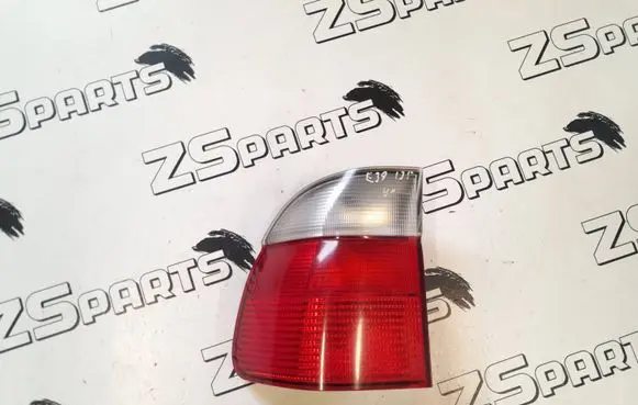 BMW 5 E39 Rear/tail lights 2496321
