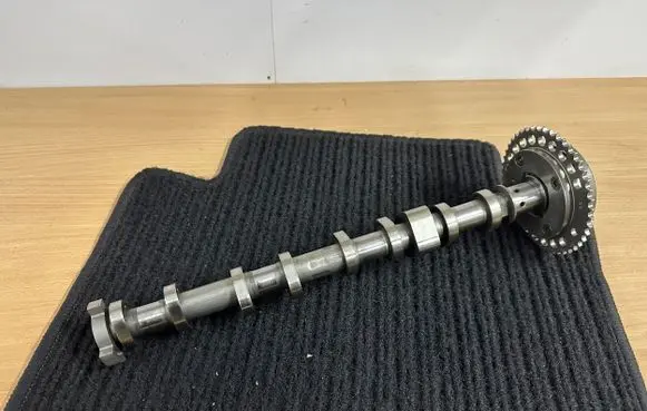 BMW X1 F48 F49 Camshaft 73774301 737743 8669205