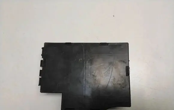 Renault Trafic II (X83) Comfort/convenience module P8200409680 00008358 281179662B