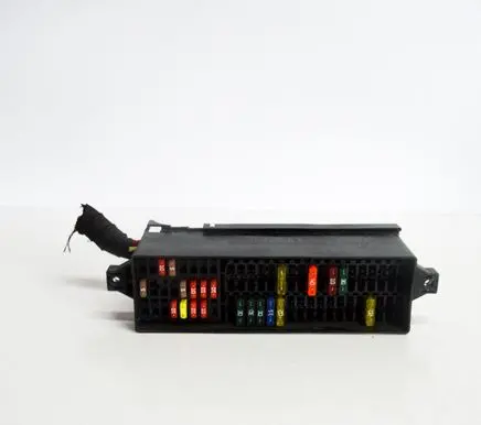 Volkswagen Jetta VI Fuse box set 5C8970000C