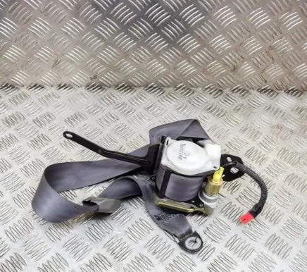 Mitsubishi Space Wagon Front seatbelt TKAB2EN224
