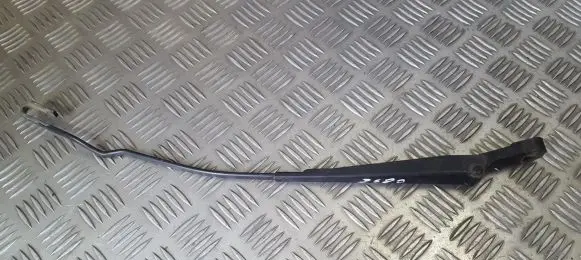 Volkswagen PASSAT B4 Front wiper blade arm 3A1955410