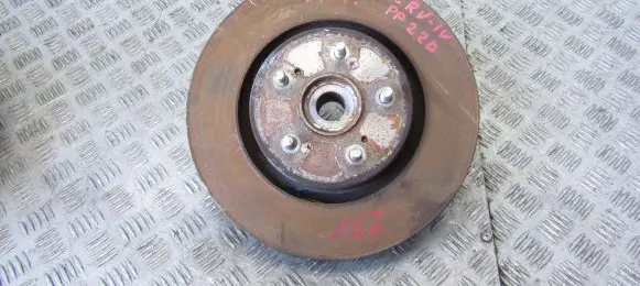 Honda CR-V Front wheel hub spindle knuckle