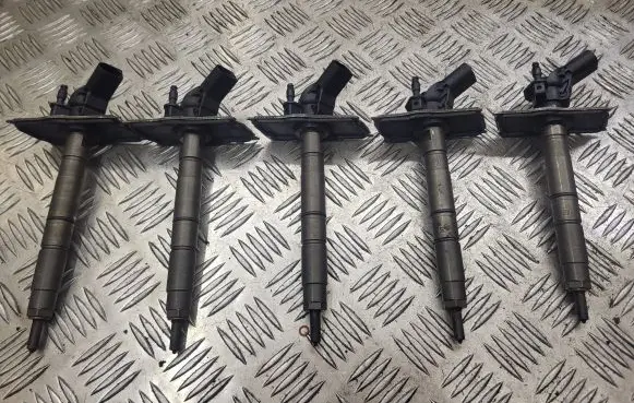 Fuel injectors set