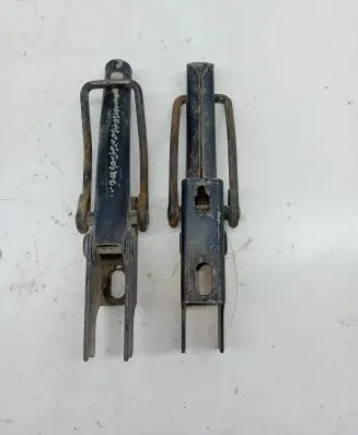 Suzuki Samurai Convertible roof hinge 