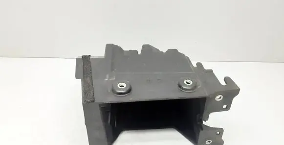 Battery box tray