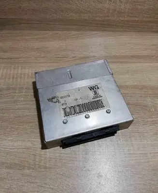 Opel Vectra A Engine control unit/module ECU 16133759