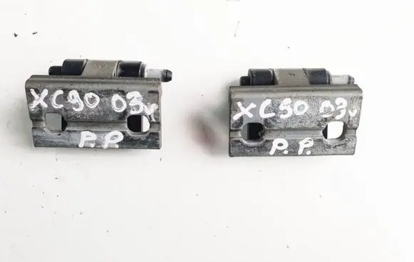Volvo XC90 Front door hinge set 