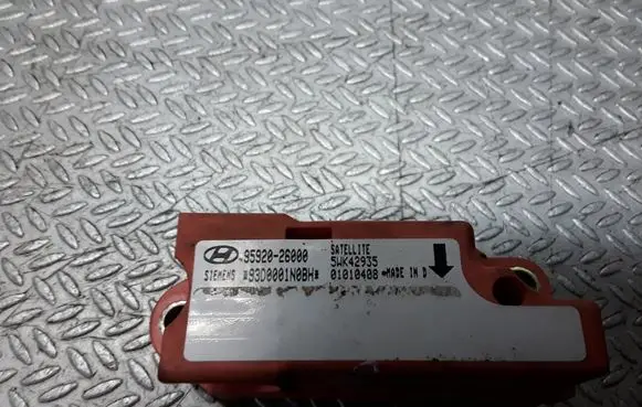 Hyundai Santa Fe Airbag deployment crash/impact sensor 9592026000