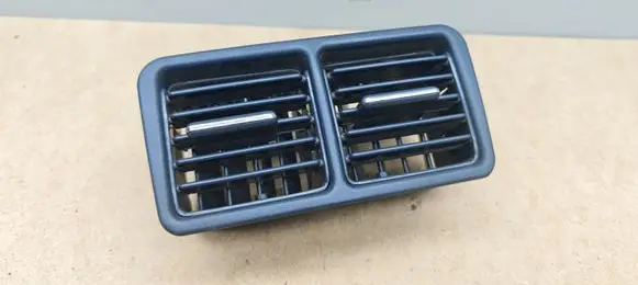 Mercedes-Benz ML W163 Dash center air vent grill A1638300754