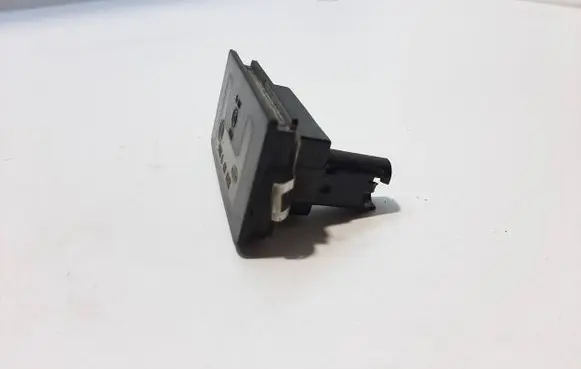 BMW 7 E38 Number plate light 8352424