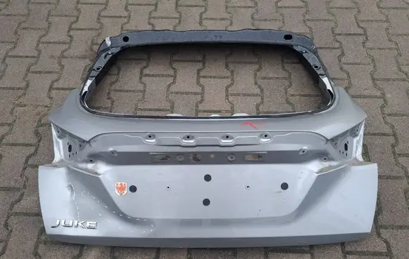 Nissan Juke II F16 Truck tailgate 