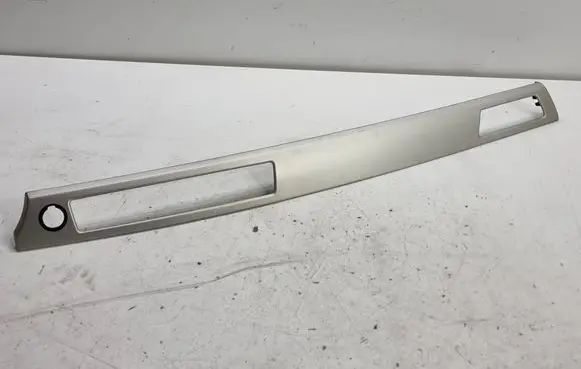 BMW 3 E90 E91 Dashboard glove box trim 6982457