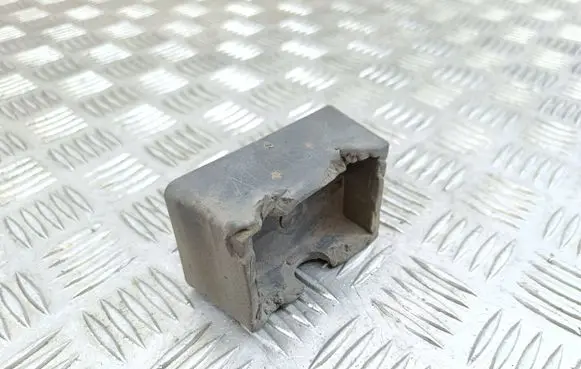Opel Signum Jacking socket point 24435780