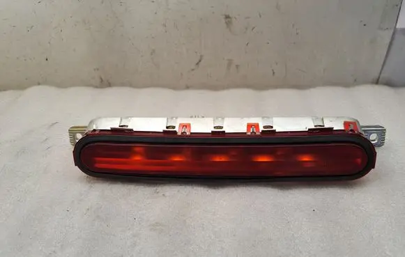 Toyota Corolla Verso AR10 Third/center stoplight 815700F011