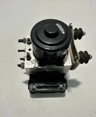 Volkswagen Touareg II ABS Pump 7P0907379E 7P0614517E 10092903233