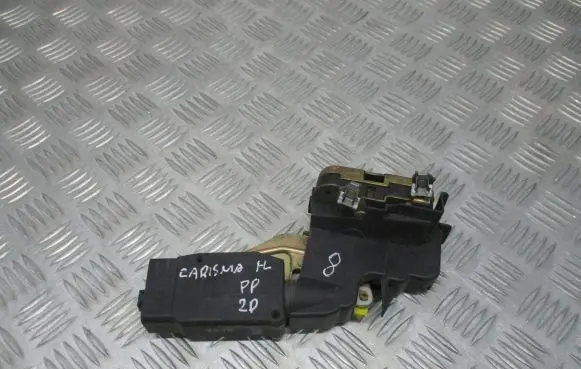 Mitsubishi Carisma Front door lock