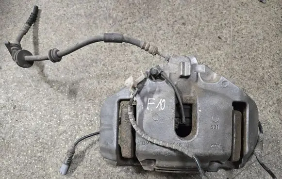 BMW 5 F10 F11 Front brake caliper 34116792689