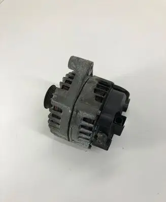 BMW 1 E81 E87 Generator/alternator FG18S019 2543461B 7802261