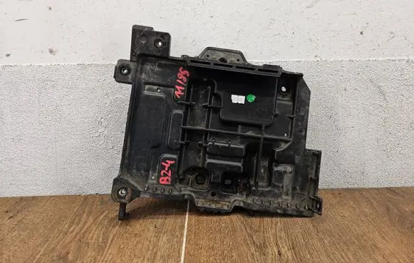 KIA Soul Battery tray 37150B2100