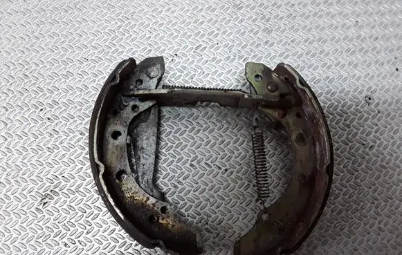 Volkswagen Lupo Handbrake/parking brake pads 