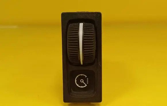 Ford Sierra Panel lighting control switch 87BB13K752AA