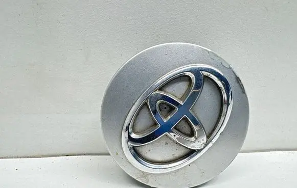 Toyota Verso Original wheel cap 4260302201