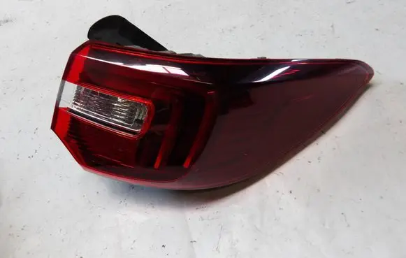 Opel Grandland X Rear/tail lights YP00098280
