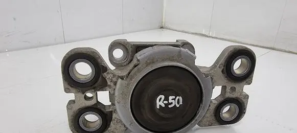 Volvo S80 Engine mount bracket 6G92ZM121NC