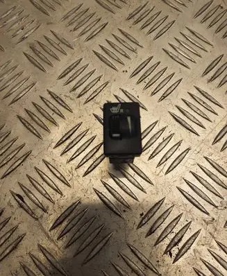Toyota Avensis T270 Seat heating switch