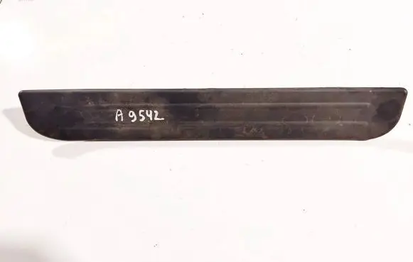 Mazda CX-7 Rear sill trim cover eg21687g0 k3006