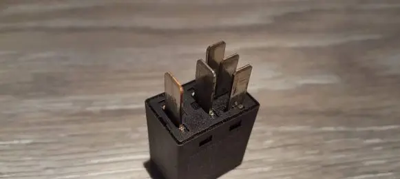 Volvo V70 Other relay 9441161 99W33 44007X40
